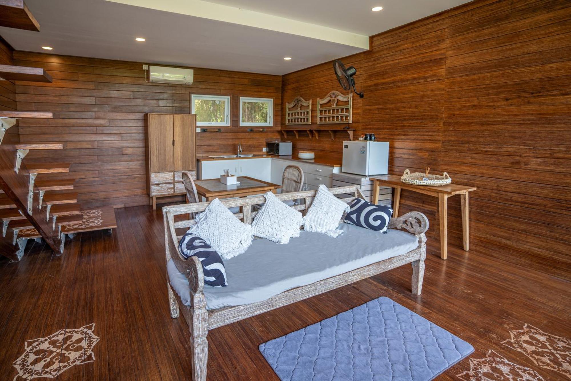 Atra Bambulogy By Bambulogy Lodge Kerobokan (Bali)